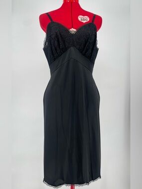 Vintage Black Vanity Fair Nylon Full Slip With Scalloped Hem & Lace Accents